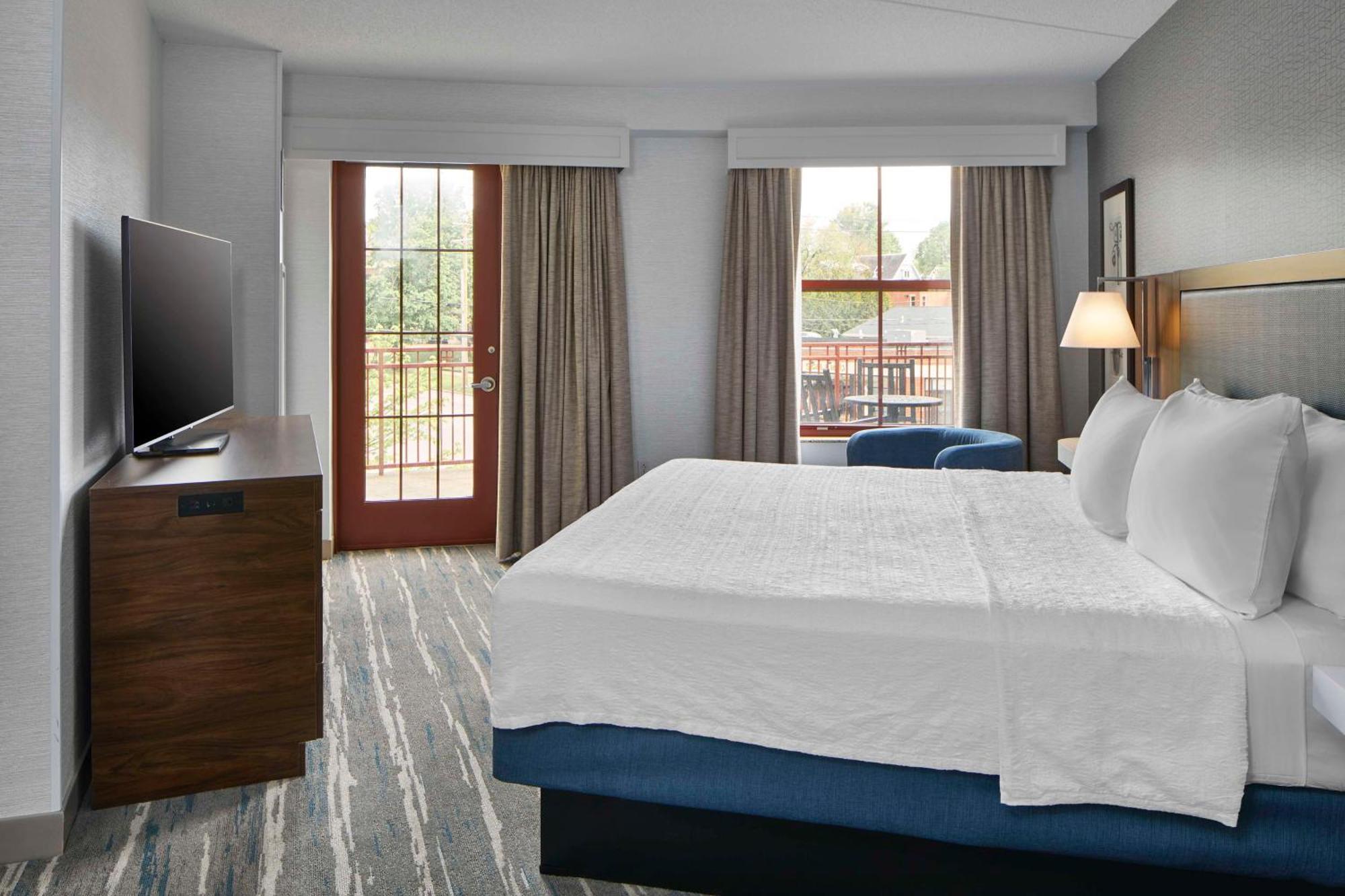 Hampton Inn & Suites Saratoga Springs Downtown Eksteriør billede